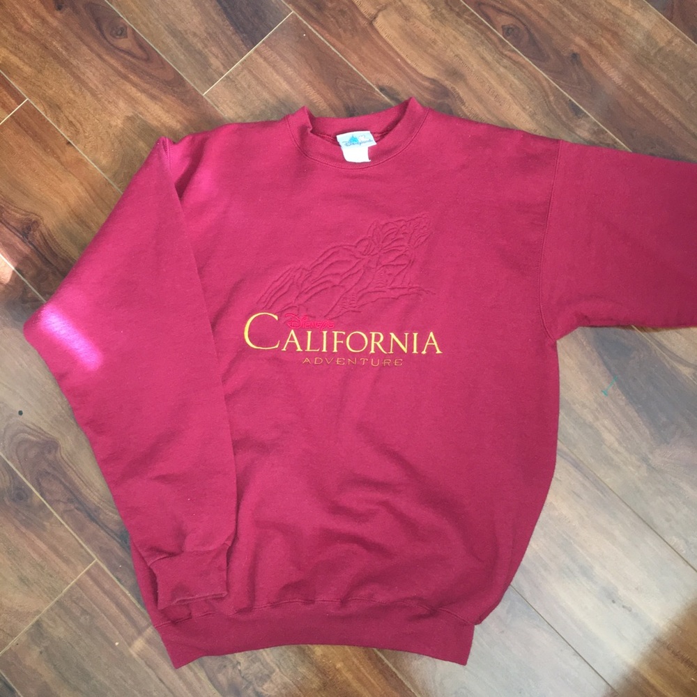 Vtg Disney California Adventure Burgundy Crewneck Sweatshirt with Gold Logo